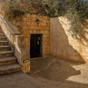 grotto_1